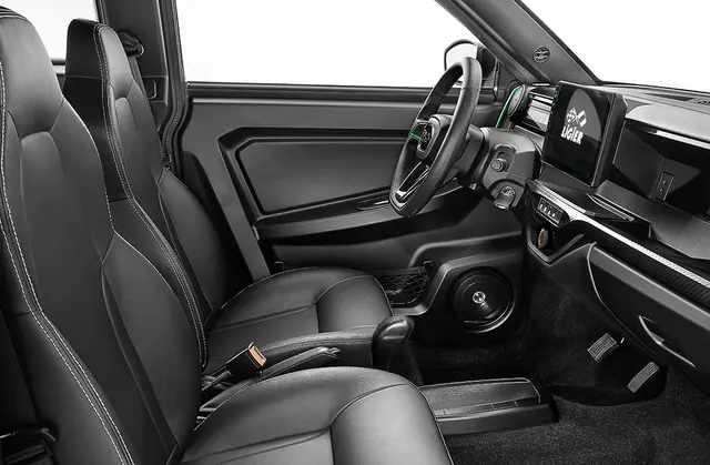 Sièges et commandes MYLI E.pic Corse